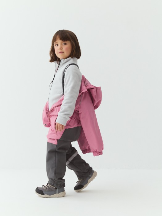 комбинезон демисезонный "роза" из проверенных материалов спереди