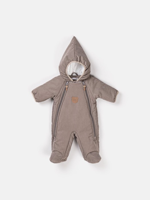 комбинезон демисезонный с закрытой ножкой "латте" 0+ от бренда bungly вид слева