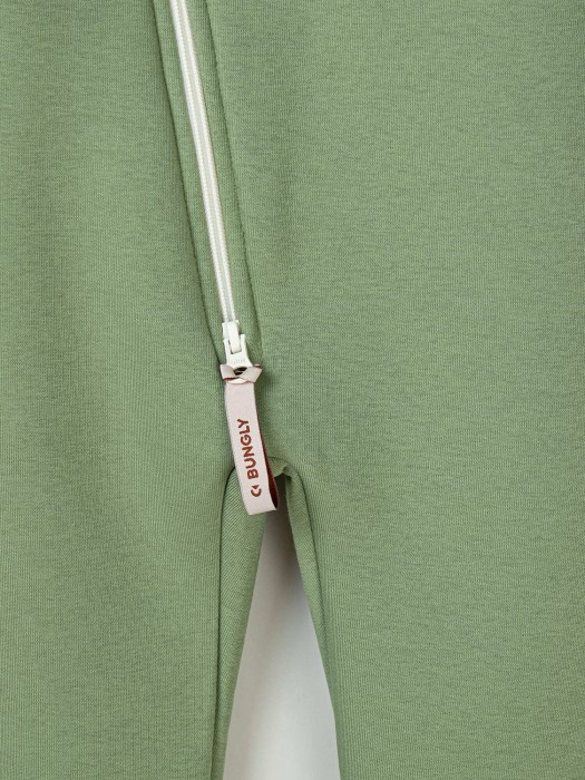 комбинезон-косуха "олива" утепленный из проверенных материалов спереди