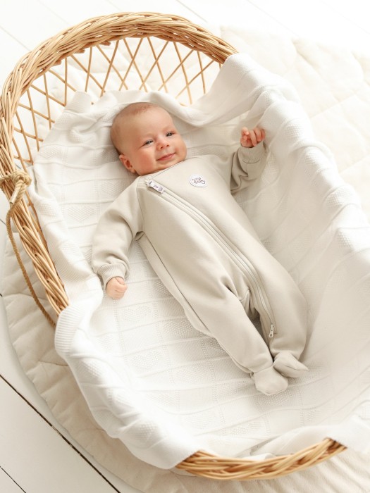 Товар туманного цвета с внутренней стороны