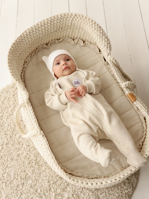 комбинезон-косуха с закрытой ножкой "ванильный пудинг" утепленный 0+ из проверенных материалов спереди