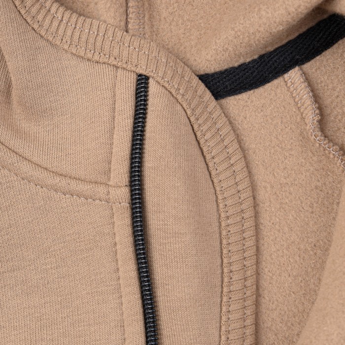 комбинезон с капюшоном и карманами "песок" утепленный из россии вид сбоку