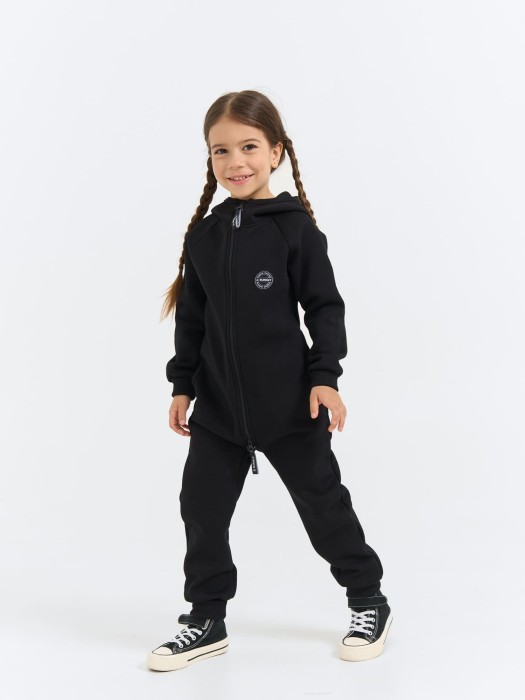 комбинезон с капюшоном и карманами "уголь" утепленный фотография