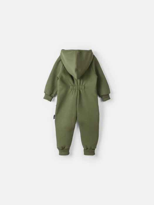 Товар хаки цвета с внутренней стороны