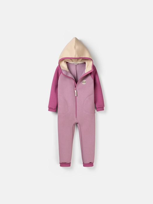 комбинезон с карманами колор блок "орхидея" утепленный фотография