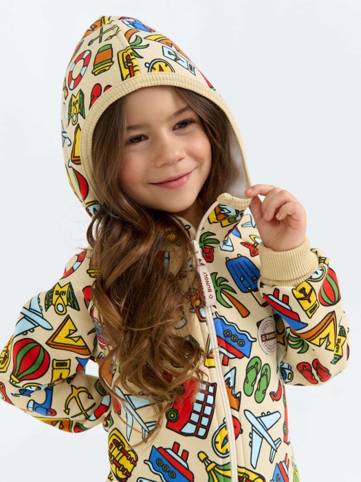 комбинезон с клапаном и капюшоном "travel story" из проверенных материалов спереди