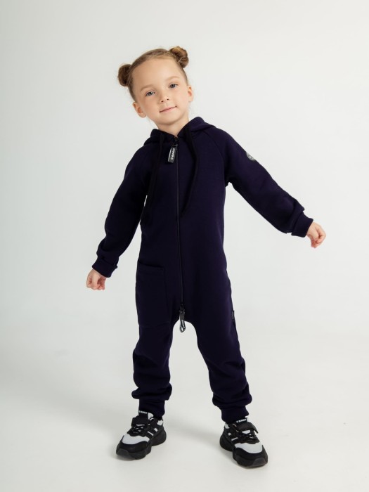 комбинезон с накладным карманом "ежевика" утепленный из проверенных материалов спереди