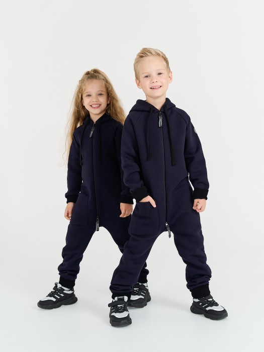 комбинезон с накладным карманом "ежевика" утепленный фотография