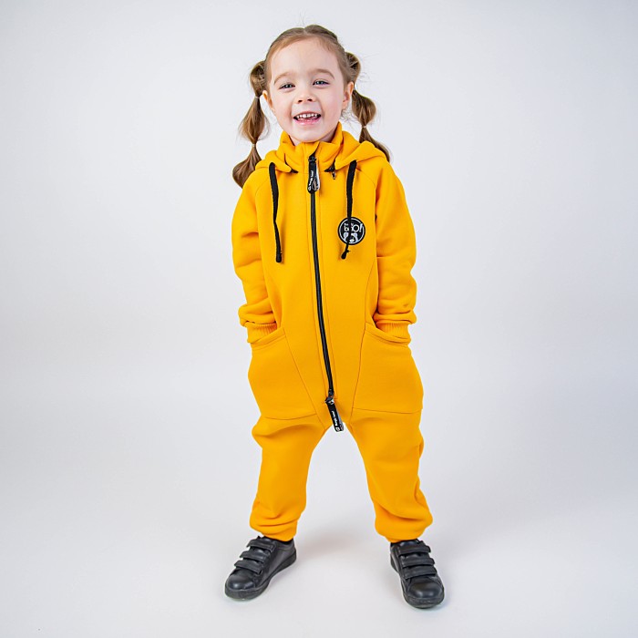 комбинезон-трансформер с клапаном "абрикос" активного стиля с лицевой стороны