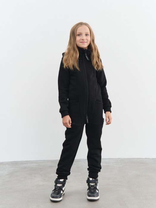 комбинезон-трансформер "уголь" утепленный 7+ от бренда bungly вид слева