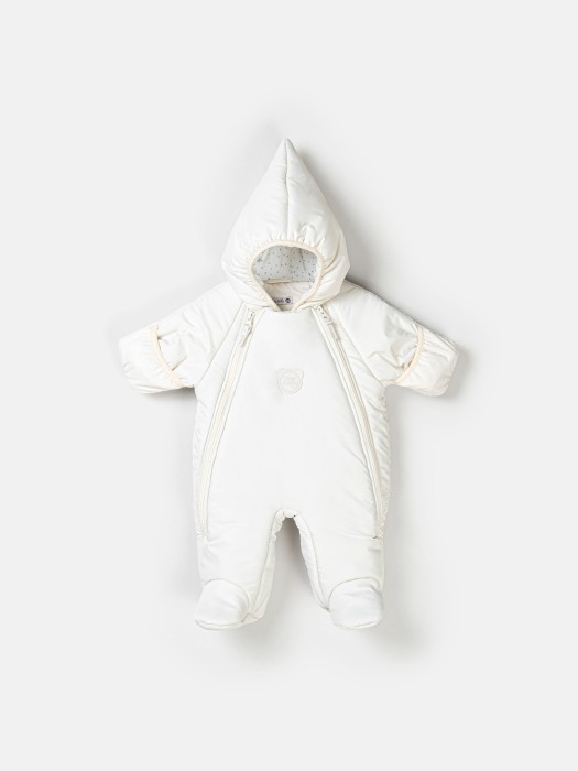 комбинезон зимний с закрытой ножкой "айвори" 0+ от бренда bungly вид слева