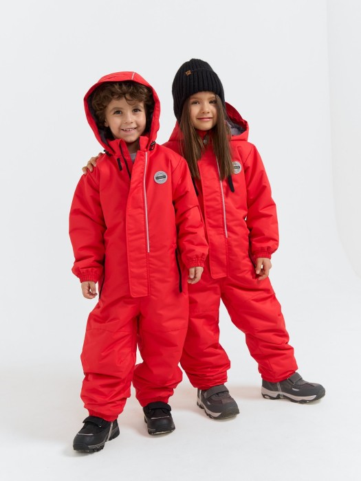 комбинезон зимний "томат" активного стиля с лицевой стороны