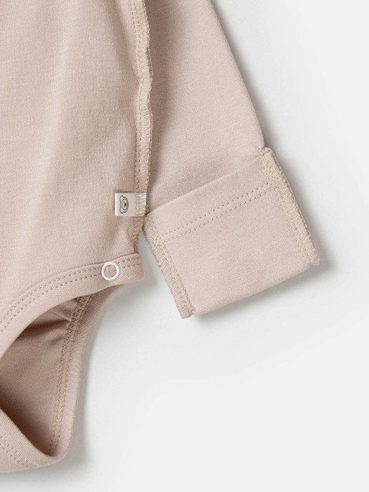 комплект боди-кимоно с наружными швами "сливки/крем-брюле" 2 шт 0+ из россии вид сбоку