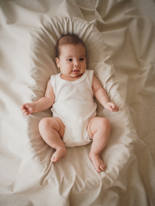 комплект боди "молоко/жемчуг" из ажурного хлопка 0+ из россии вид сбоку