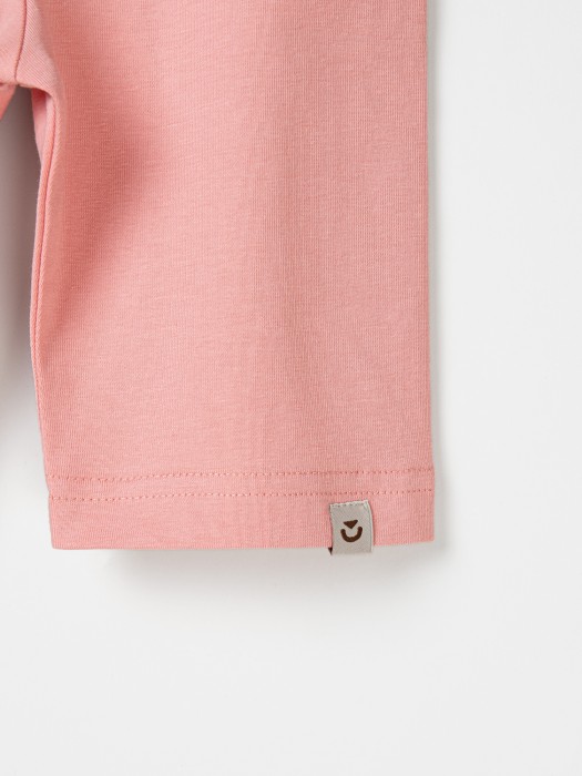 комплект футболка оверсайз и велосипедки "роза" из россии вид сбоку