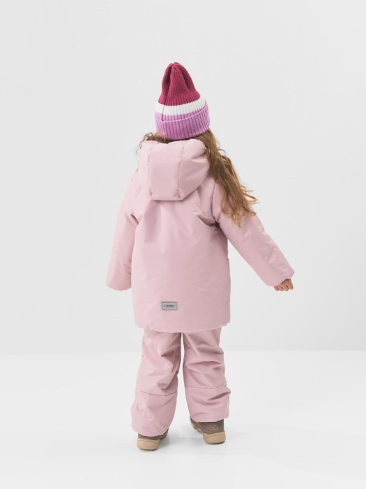 костюм демисезонный "пудра" из проверенных материалов спереди