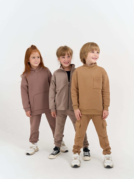 костюм "кокос" облегченный повседневного стиля с лицевой стороны