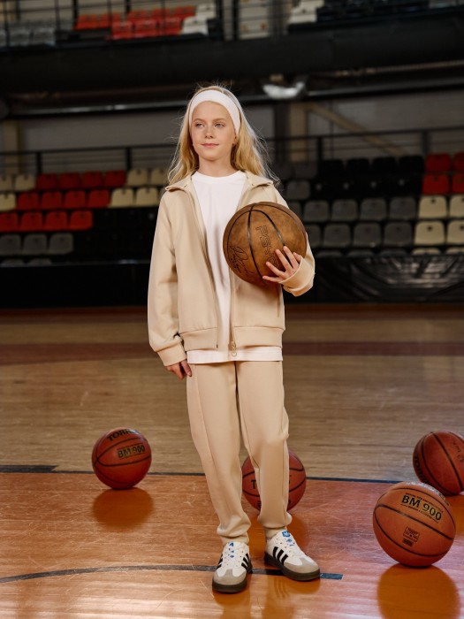 костюм спортивный "беж" 7+ фотография