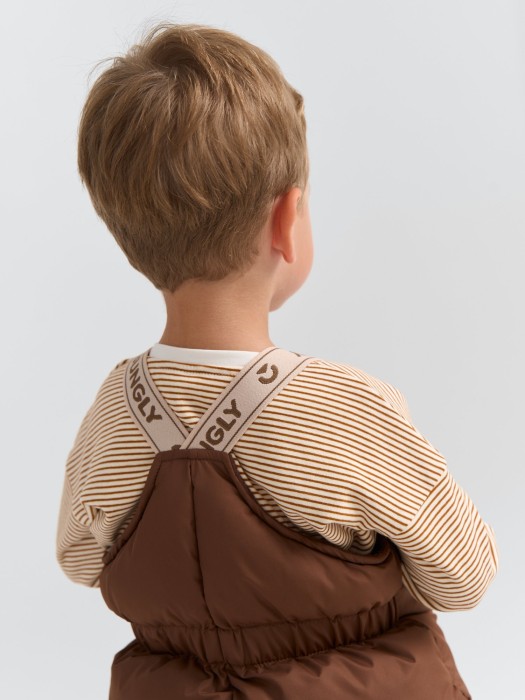 костюм зимний на пуху "кофе" 0+ активного стиля с лицевой стороны