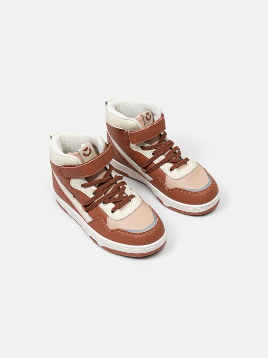 кроссовки "орех" из россии вид сбоку