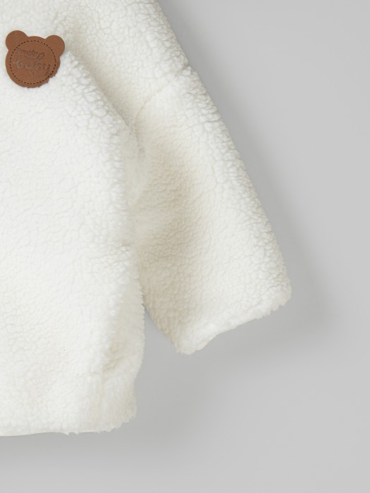 куртка меховая "молоко" 0+ из россии вид сбоку