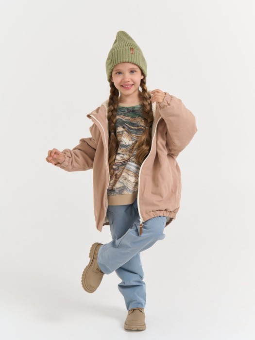 куртка оверсайз на меху "латте" из проверенных материалов спереди