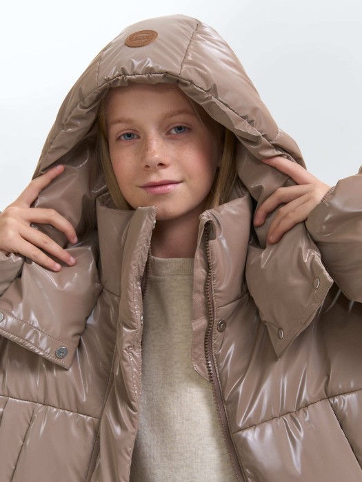 Товар кокосового цвета с внутренней стороны