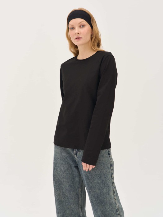 Товар угольного цвета с внутренней стороны