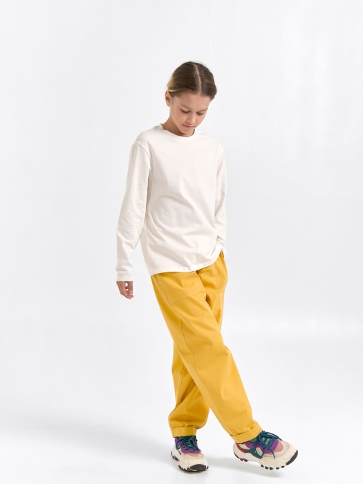 лонгслив оверсайз "молоко" 7+ по цене 1599 руб вид справа