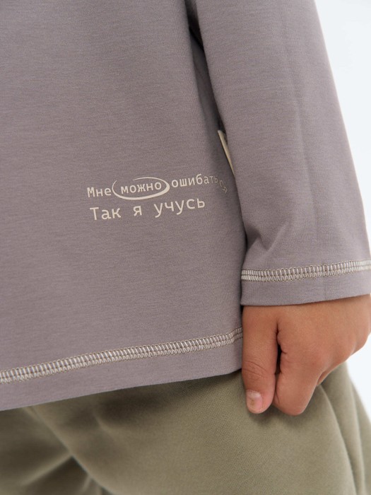 лонгслив оверсайз "можно ошибаться" из россии вид сбоку