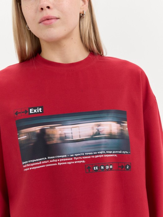 лонгслив оверсайз с велюровым эффектом "брусника" женский по цене 3192 руб вид справа