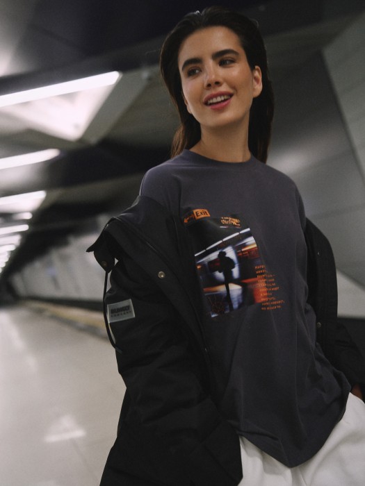 лонгслив оверсайз с велюровым эффектом "графит" женский из россии вид сбоку