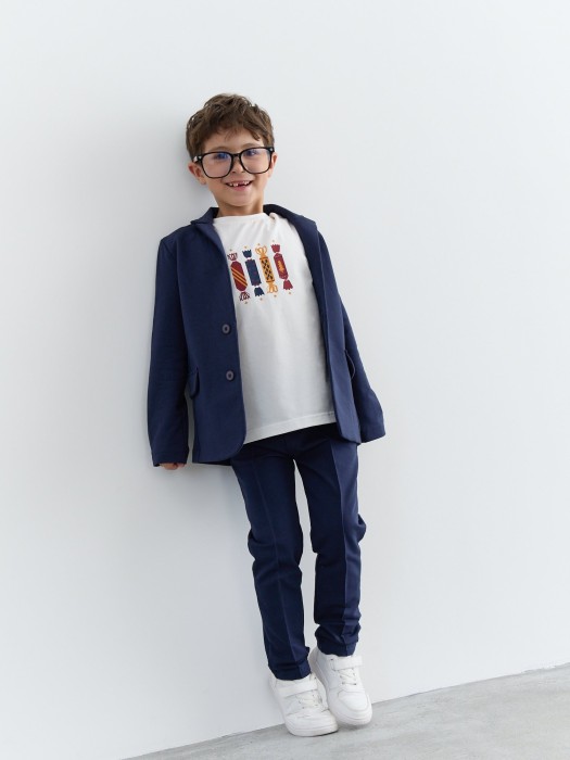 лонгслив "пломбир" с принтом по цене 959 руб вид справа