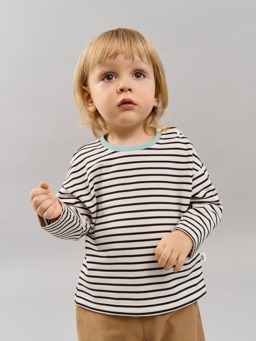 лонгслив "полоска гроза" 0+ из россии вид сбоку