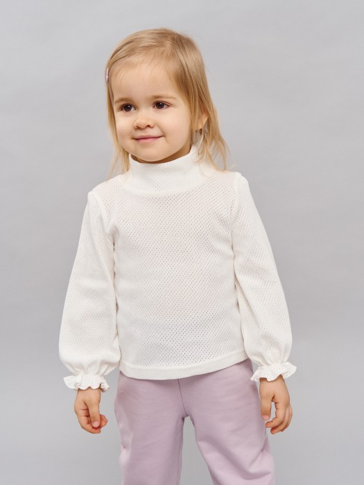 Товар молочного цвета с внутренней стороны