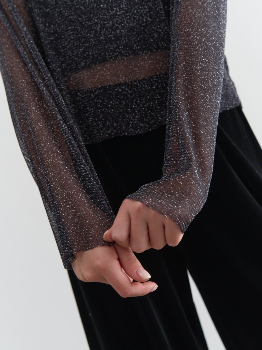 лонгслив сетка + топ "уголь" 7+ по цене 2499 руб вид справа