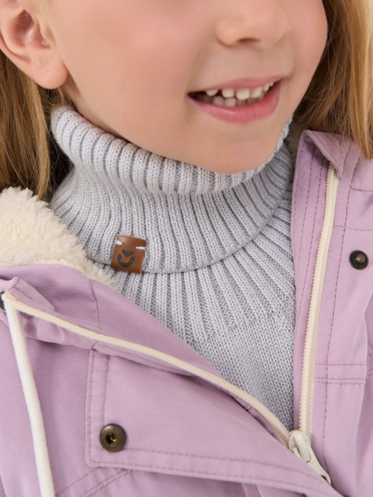 Товар серебряного цвета с внутренней стороны