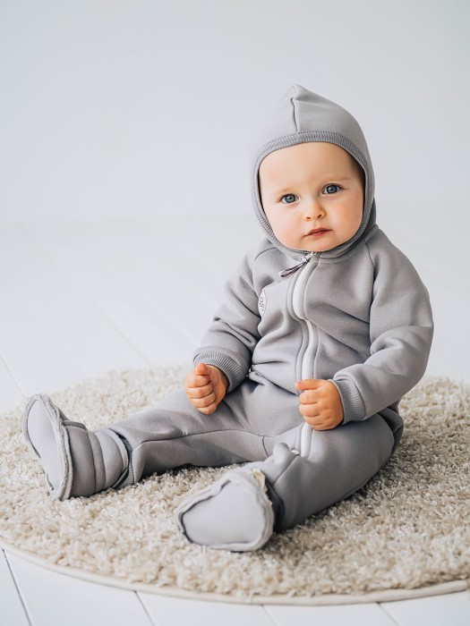 Товар пепельного цвета с внутренней стороны