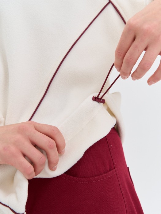 олимпийка с контрастными окантовками и утяжкой "молоко" женская по цене 3493 руб вид справа