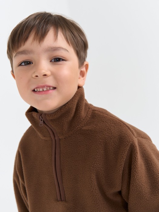 олимпийка "шоколад" утепленная из россии вид сбоку