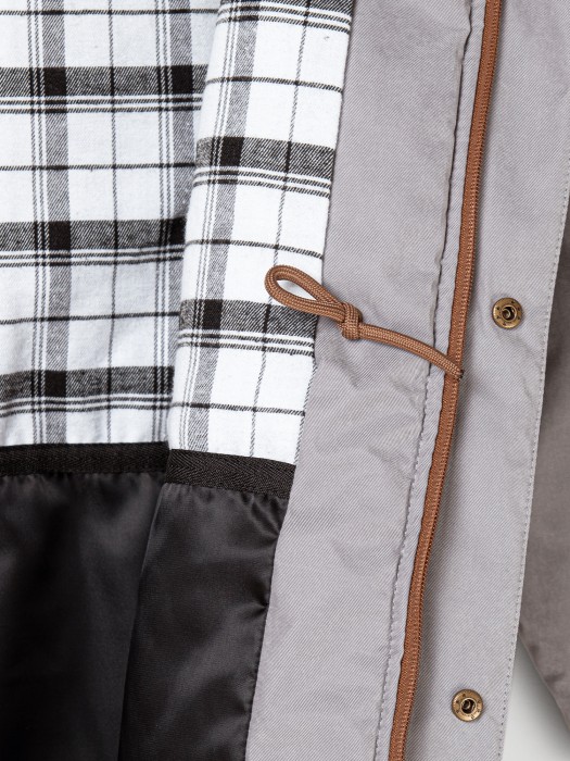 Товар пепельного цвета с внутренней стороны