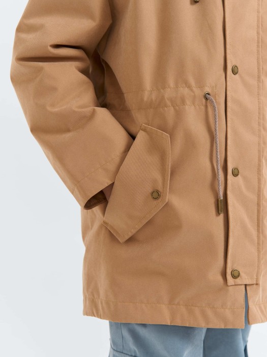 Товар песочного цвета с внутренней стороны