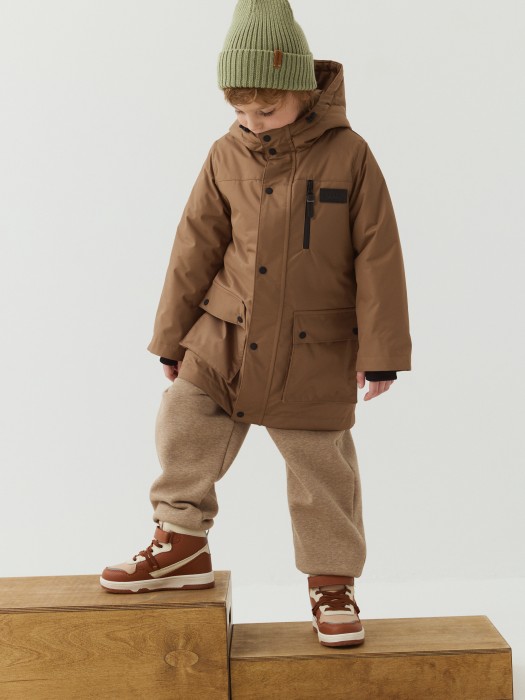парка демисезонная "шоколад" из проверенных материалов спереди