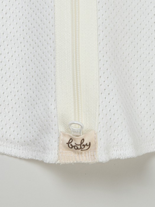 пеленка-кокон "молоко" из ажурного хлопка 0+ по цене 1099 руб вид справа