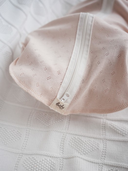 пеленка-кокон "нюд" из ажурного хлопка 0+ по цене 1099 руб вид справа