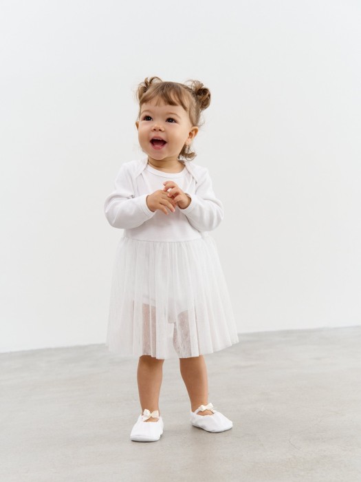 пинетки атласные "молоко" 0+ по цене 699 руб вид справа