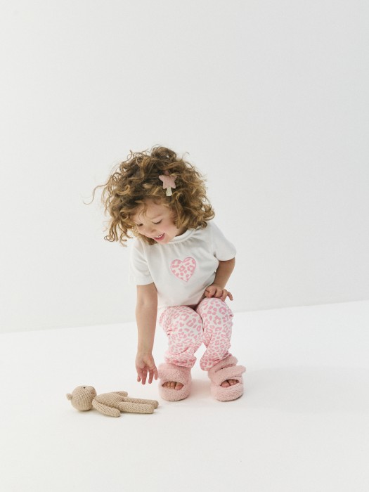 пижама "розовый леопард" с коротким рукавом 0+ универсального стиля с лицевой стороны