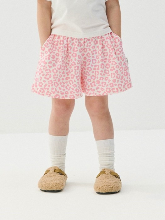 Товар розового цвета с внутренней стороны