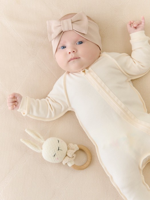 пижама-слип с закрытой ножкой "топлёное молоко" 0+ по цене 1519 руб вид справа