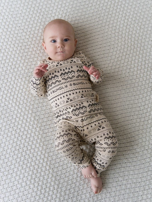 пижама "тату" 0+ универсального стиля с лицевой стороны